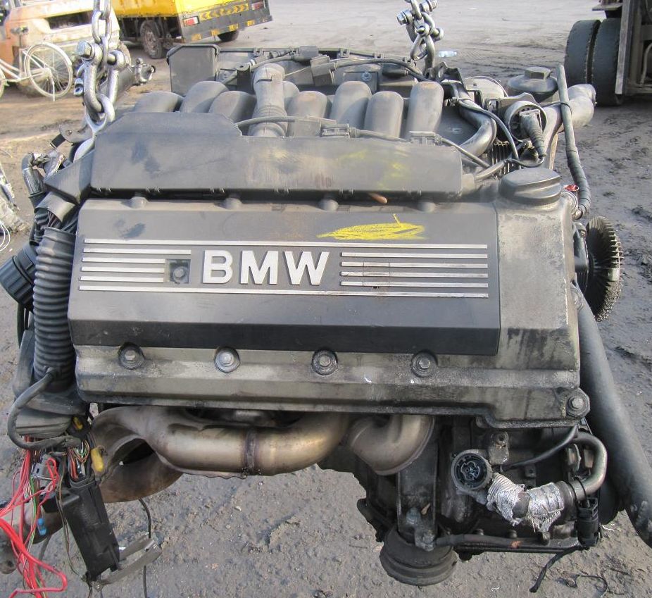  BMW M60B30 :  1